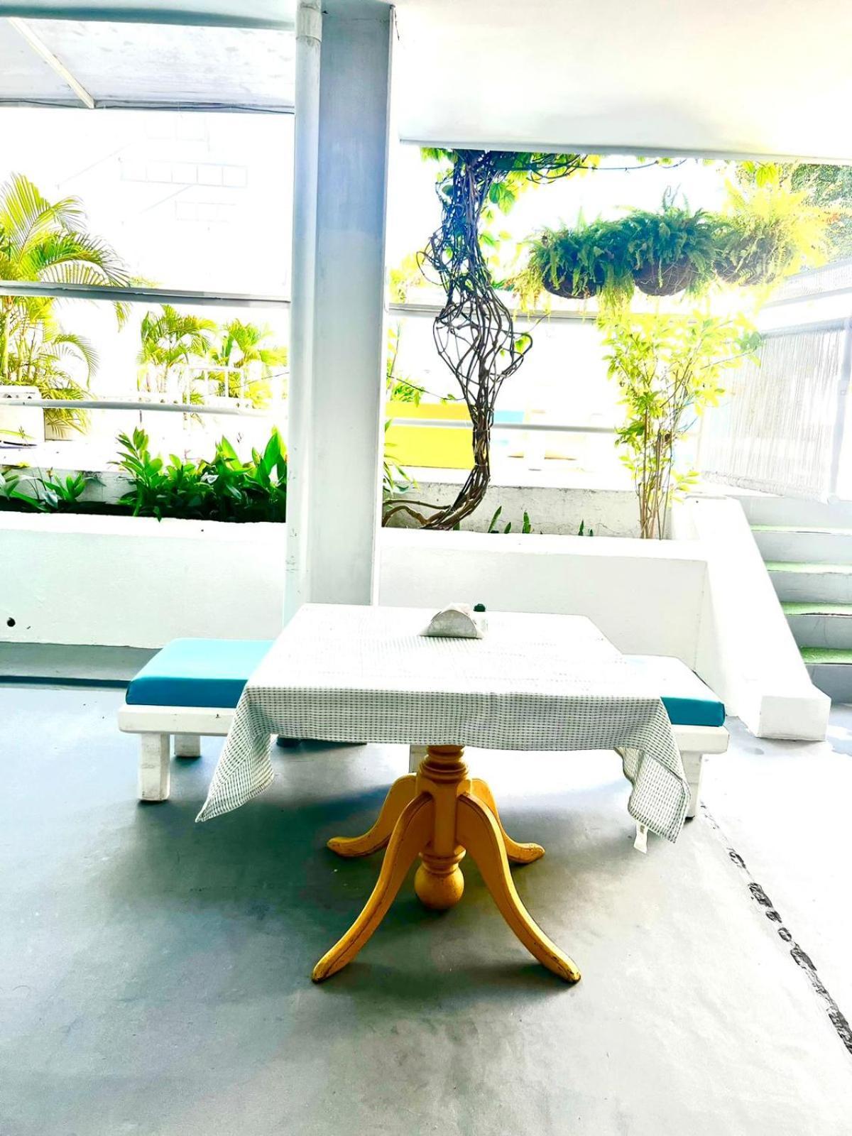 La Puerta Del Angel Isla Hotel จีราร์ดอท ภายนอก รูปภาพ