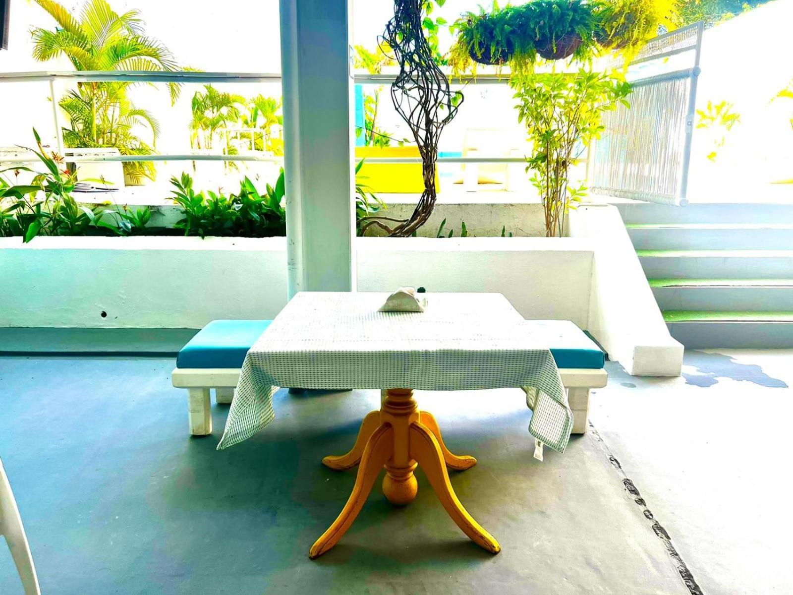 La Puerta Del Angel Isla Hotel จีราร์ดอท ภายนอก รูปภาพ