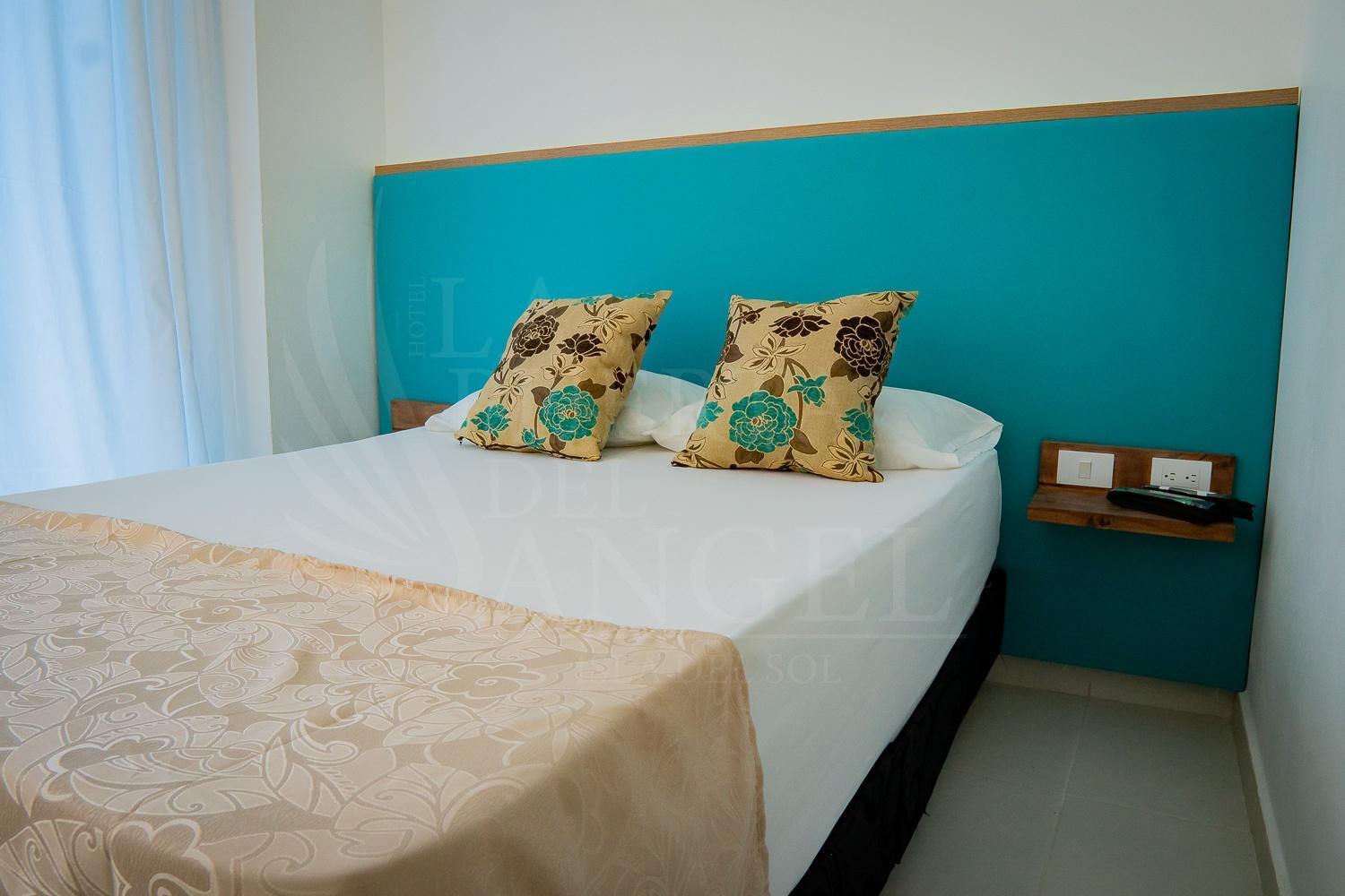 La Puerta Del Angel Isla Hotel จีราร์ดอท ภายนอก รูปภาพ